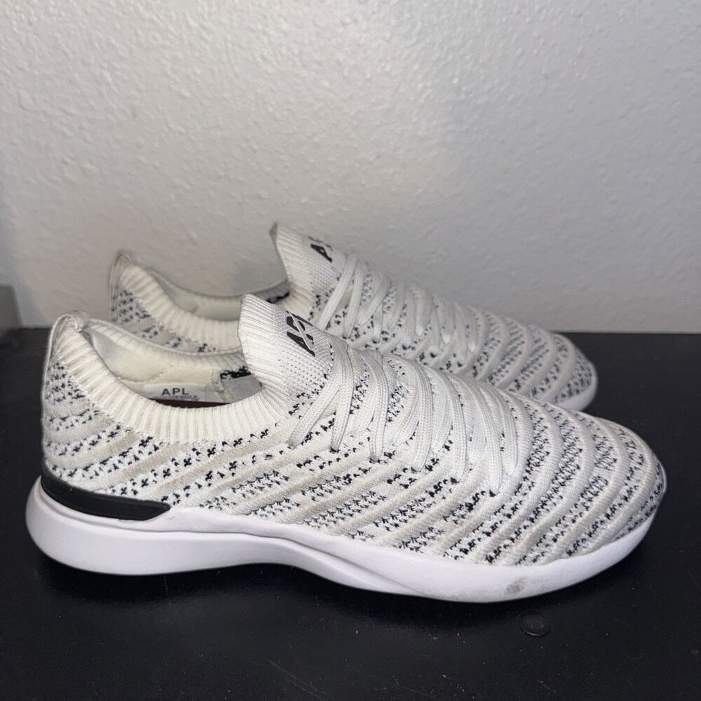 APL TechLoom Wave Hybrid Running Shoes Women's 6.5, White Knit Slip On Sneakers